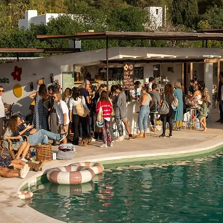 旅馆 La Pandilla Ibiza *